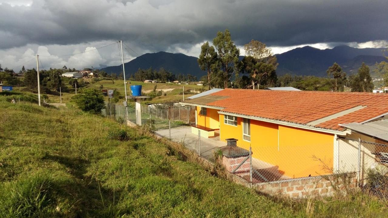 Apartmán Hospedaje Carigan Loja Exteriér fotografie