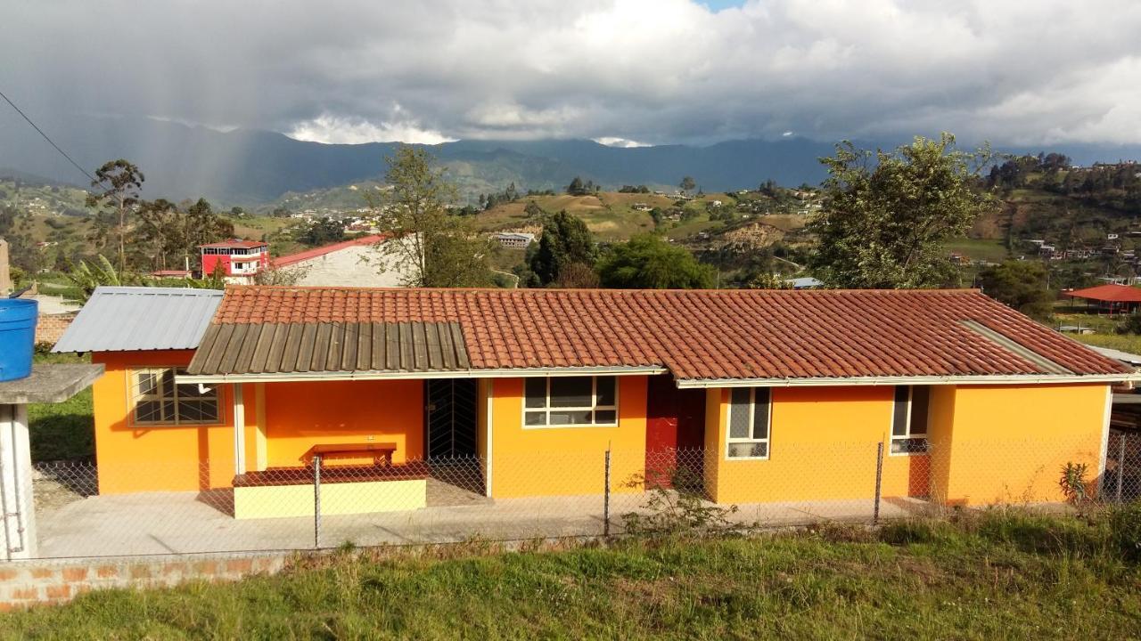 Apartmán Hospedaje Carigan Loja Exteriér fotografie